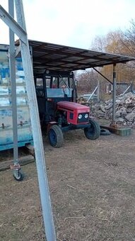 Traktor Zetor 7011
