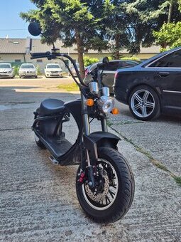 Elektrická kolobežka e chopper 1 390 €