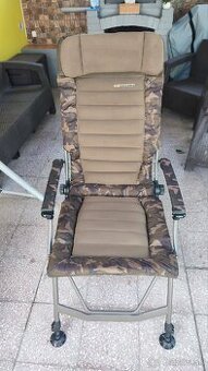 Fox super deluxe recliner chair