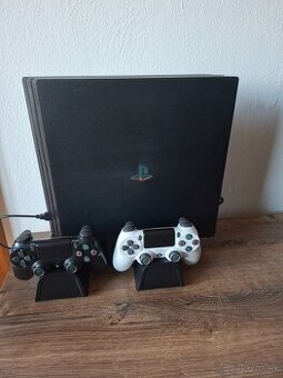 Konzola PS4 PRO