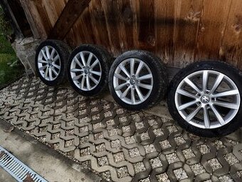 Zimna sada 235/45 R17 5x112