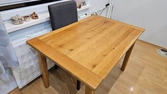 Predám používaný kuchynský stôl