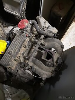 Motor škoda felicia 1.3 mpi, pridrety