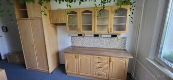 Kuchynská linka + skrina