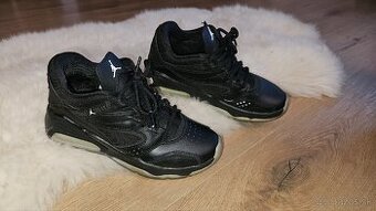 Nike Jordan dámske botasky