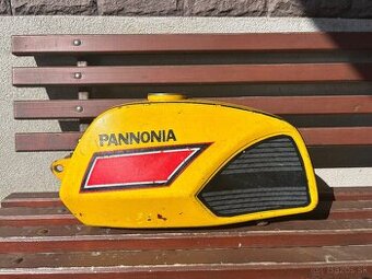 Čz 488 487 485 472  nádrž