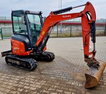 Kubota U027-4