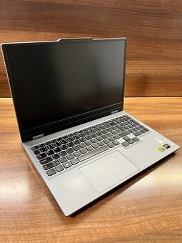 Lenovo LOQ
