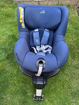 Britax Romer Dualfix M i-Size Tmavomodrá farba