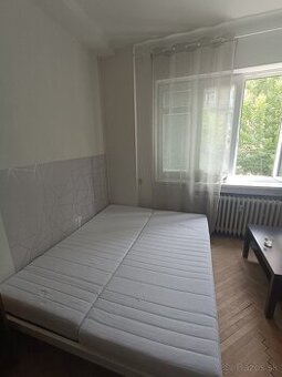 Manželská posteľ s matracmi