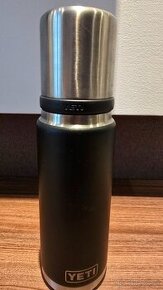 Termofľaša YETI 769ml