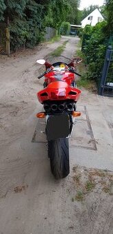 MV Agusta 4F 750