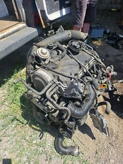 MOTOR 1.9TDI 77KW BXE KOD 21800KM NOVE ROZVODY