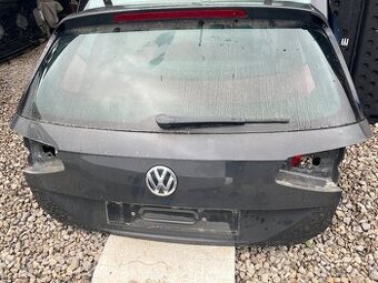 Zadný kufor vw passat b8 kombi combi