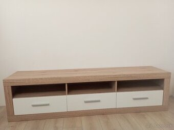 TV stolík