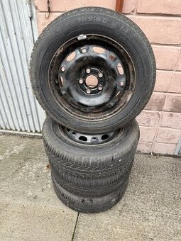 Zimne pneumatiky 185/60 R14 na diskoch 5x100