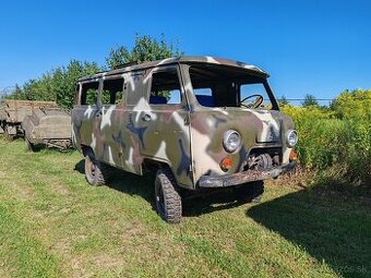 uaz 452 (buchanka)