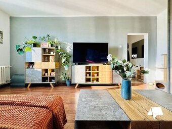 Prenájom 2 izb. byt, rekonštrukcia, balkón, centrum