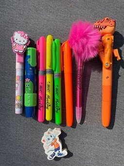 Perá, zvýrazňovače a gumy pre deti