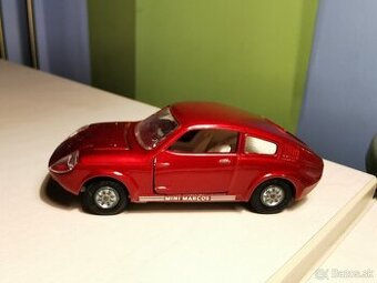 Corgi toys Mini Marcos GT Golden Jack