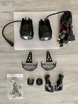 Prídavné svetlá na motorku/štvorkolku/kolobežku