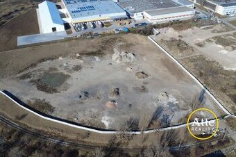 NA PREDAJ: TOP KOMERČNÝ POZEMOK V TRNAVE – 22041 m²