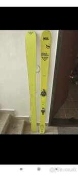 Skialpovy set black crows fischer