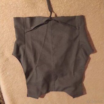 Vesty do obleku