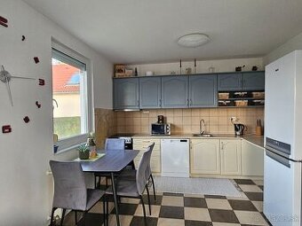 Predaj 5-izbový RD hneď na začiatku Rajky