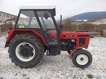 Zetor  7011