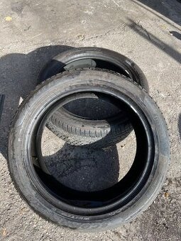 Zimne Pirelli 285/45 R22