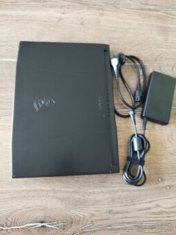 MSI Katana 15 b13v zaruka do 2/2028