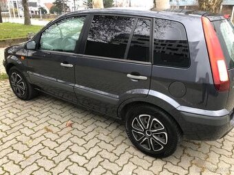 Ford fusion benzin 1.4