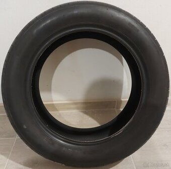 Nejazdené,špičkové letné pneu Bridgestone- 215/55 r18