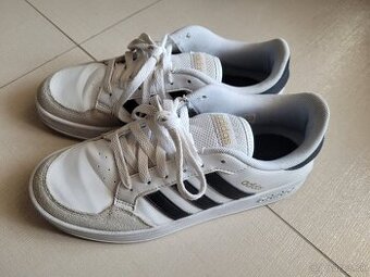 Tenisky adidas č.40