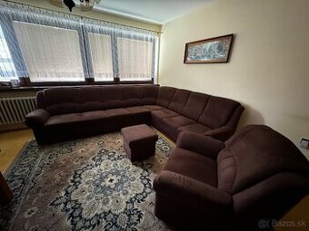 SEDACIA SÚPRAVA KLAUDIA S KRESLOM A TABURETKOU