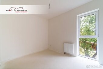 " REZERVOVANÉ " 3 IZBOVÝ BYT – TRNKOV, 89 M2, KRYTÉ PARK.