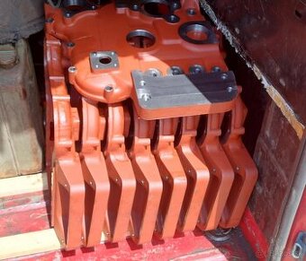 Zetor - predne veko HGR