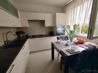 PREDAJ 3 izbový byt Piešťany, ul. Matej Bela, kompletná rek.