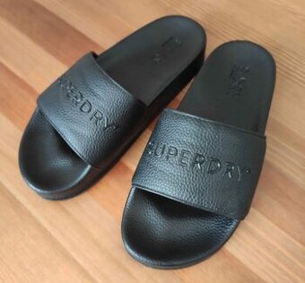 Dámske šľapky Superdry