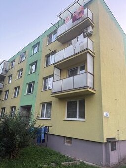 Kompletne zariadený 1-izbový byt v Skalici