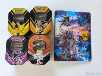 Pokémon boxy s kartami.