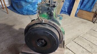 Motor Zetor 25