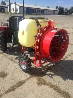 Nesený rosič AGP 200 litrů za traktor, malotraktor