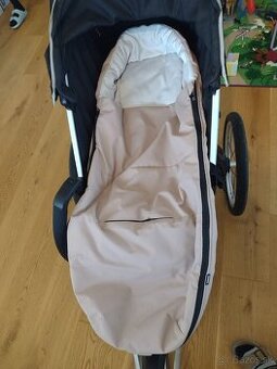 Zimný fusak Thule stroller footmuff misty rose pink