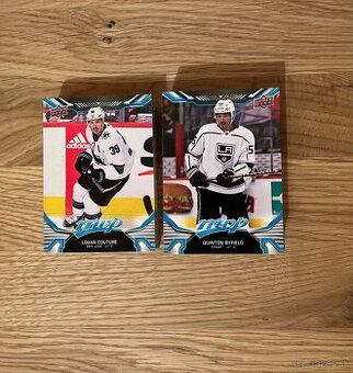 135 ks hokejových kariet UD MVP 2022/23