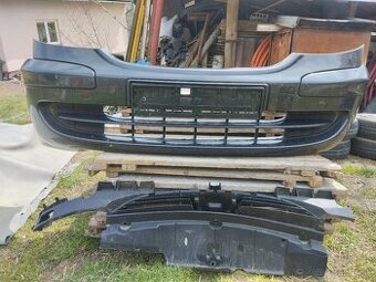 Predný a zadný náraznik Citroen C8 2007