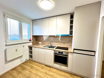 Reality KOMPLEX s.r.o. Vám ponúka na PREDAJ zrekonštruovaný 