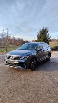 Volkswagen Tiguan 2022 Allspace R-line 7-miest 2.0TDi 147kW