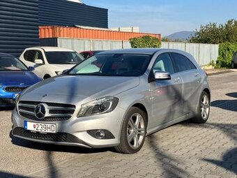 Mercedes-Benz A trieda 180 BlueEFFICIENCY BENZÍN Style AT
